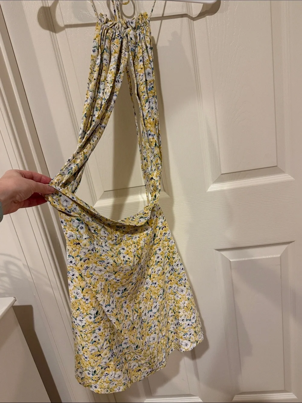 Beginning Boutique floral skater